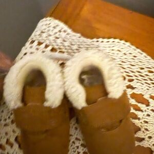 Brown Baby Booties with Cream Lining